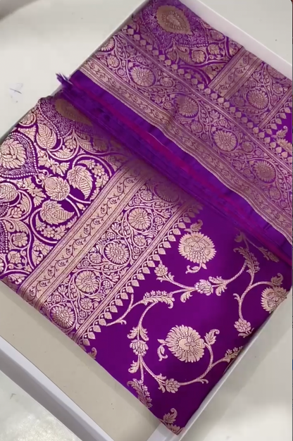 Mashruf Heavy Banarsi Saree with Motifs