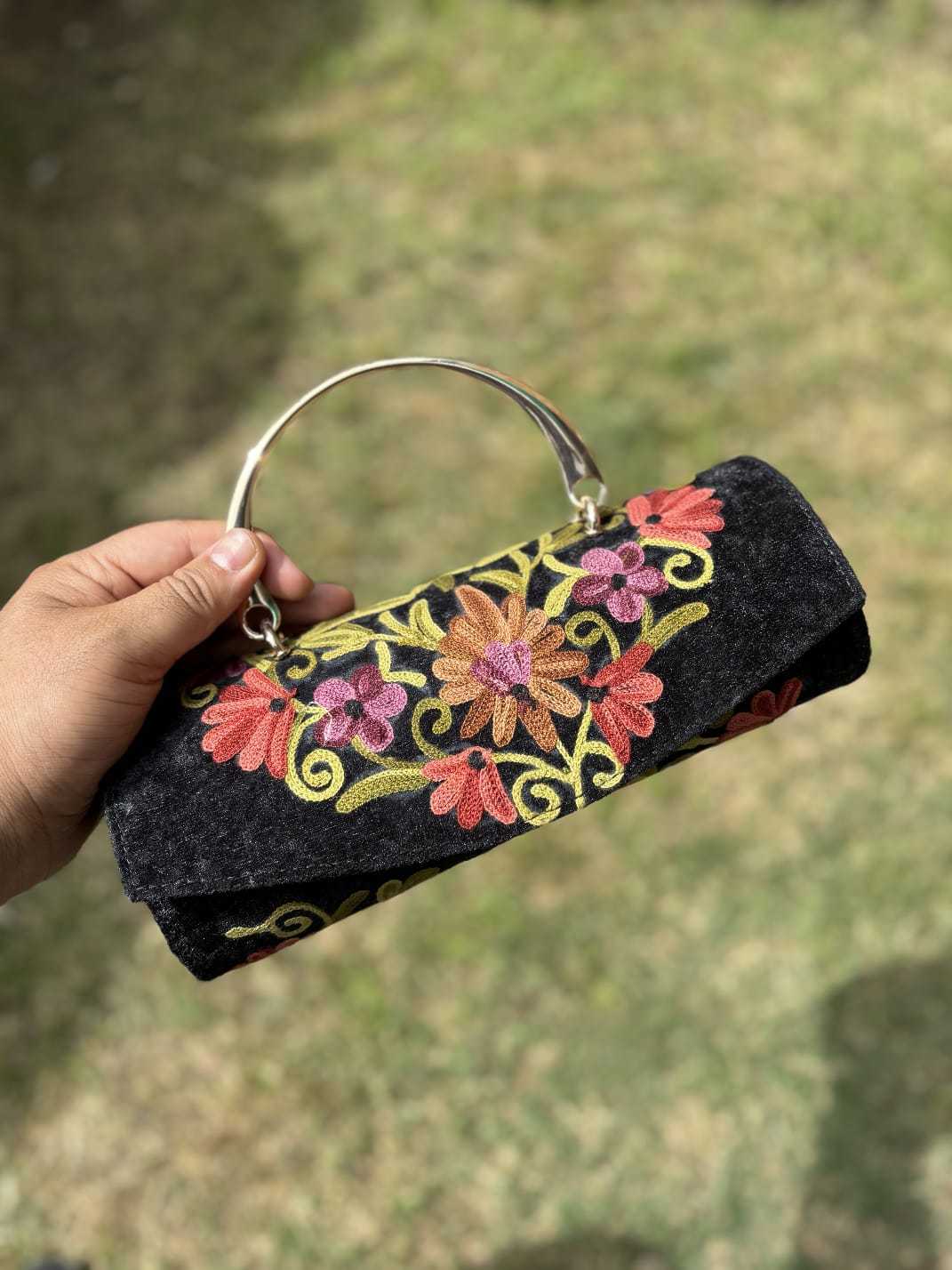 Kashmiri embroidered Mini Clutches with single handle