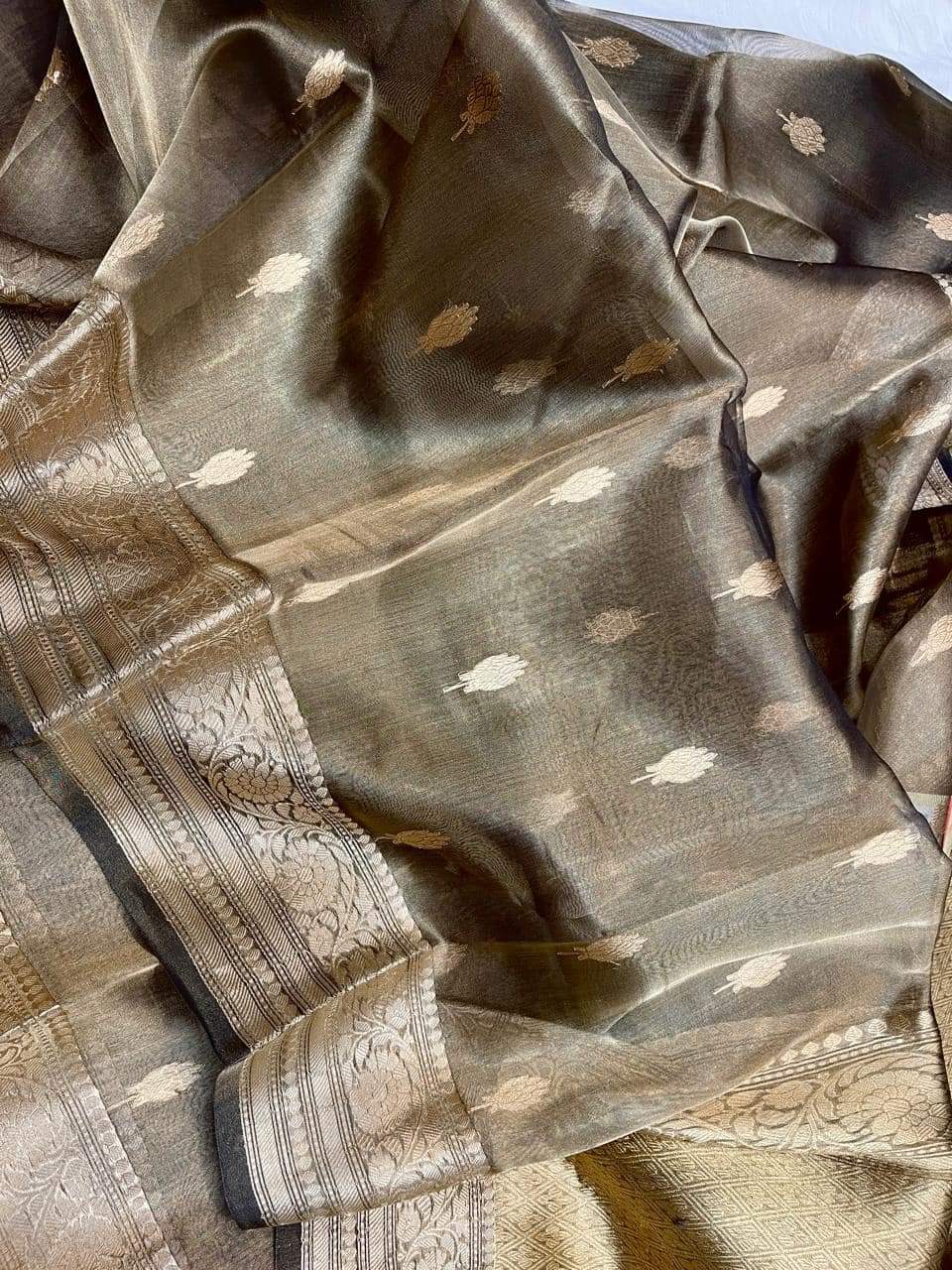 Zari Tissue Banarsi Silk Saree